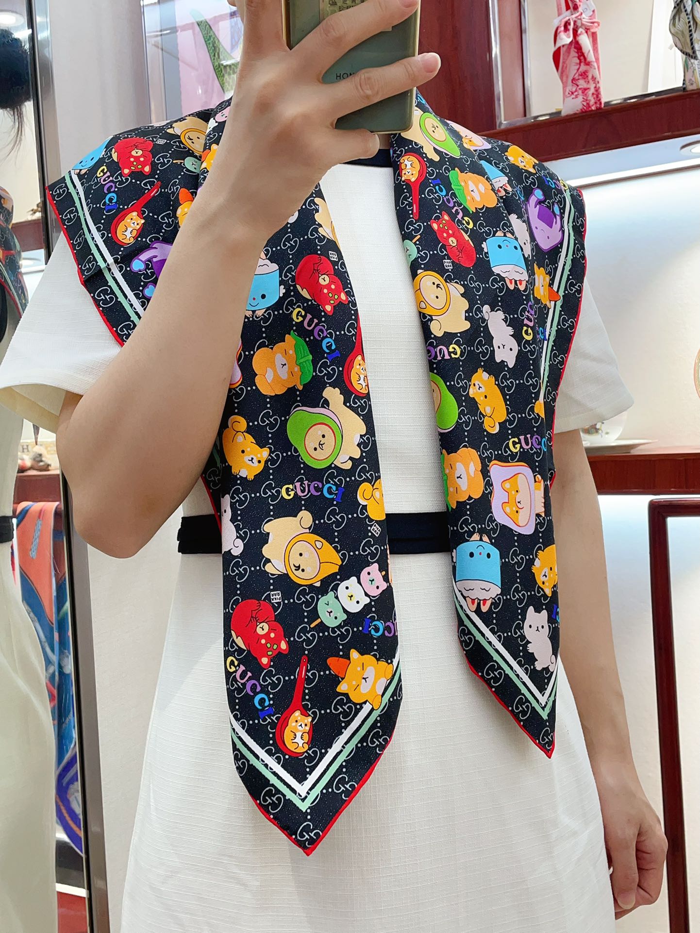 [TOP]Gucci Silk Scarf 90 x 90 cm-2 Colors