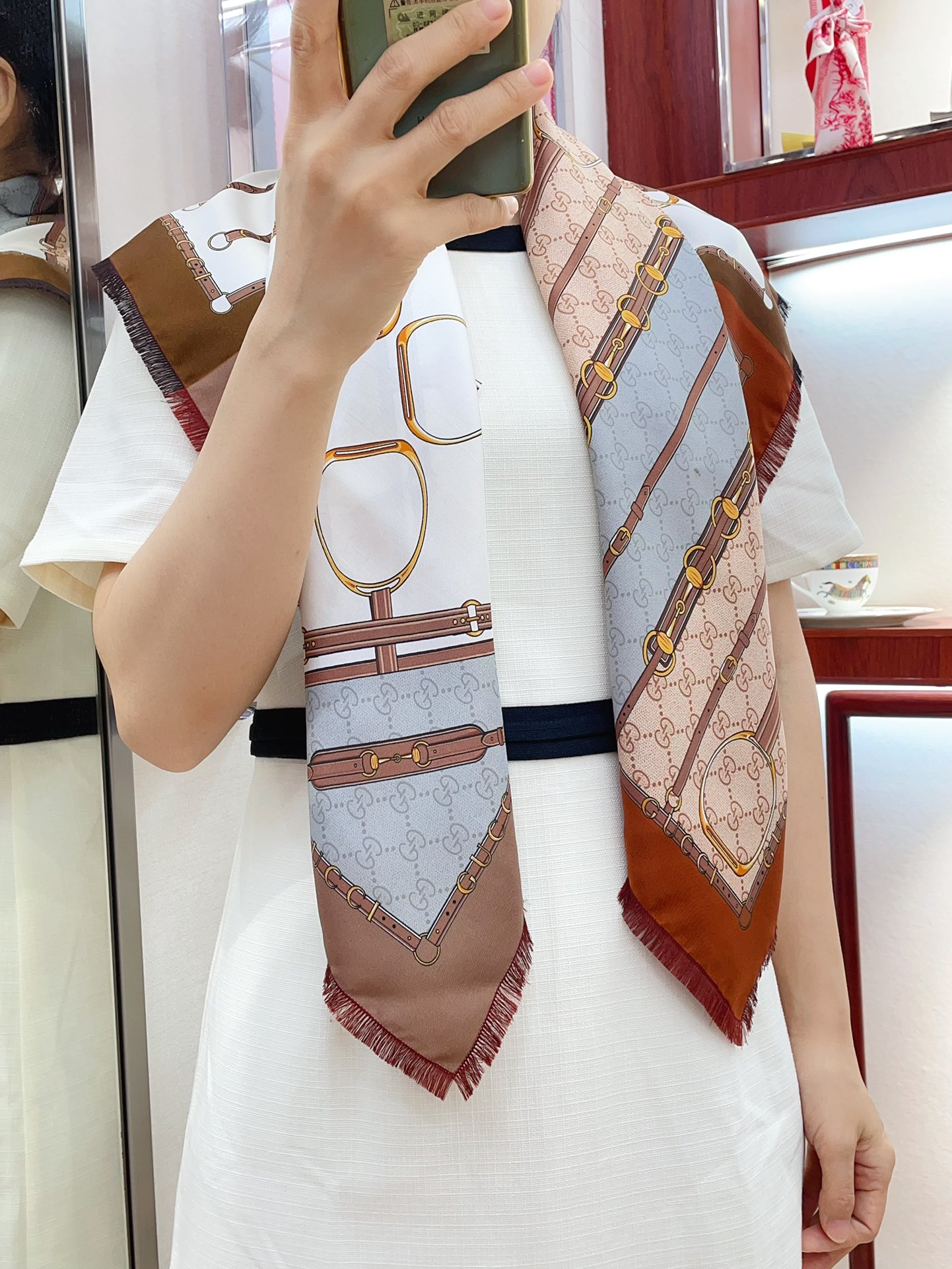 [TOP]Gucci Silk Scarf 90 x 90 cm-2 Colors