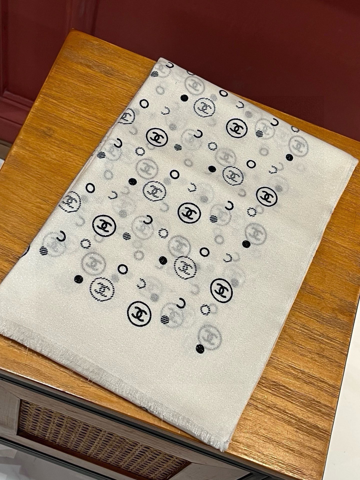 [TOP] CHANEL Cashmere Scarf 100x200cm-2 Colors