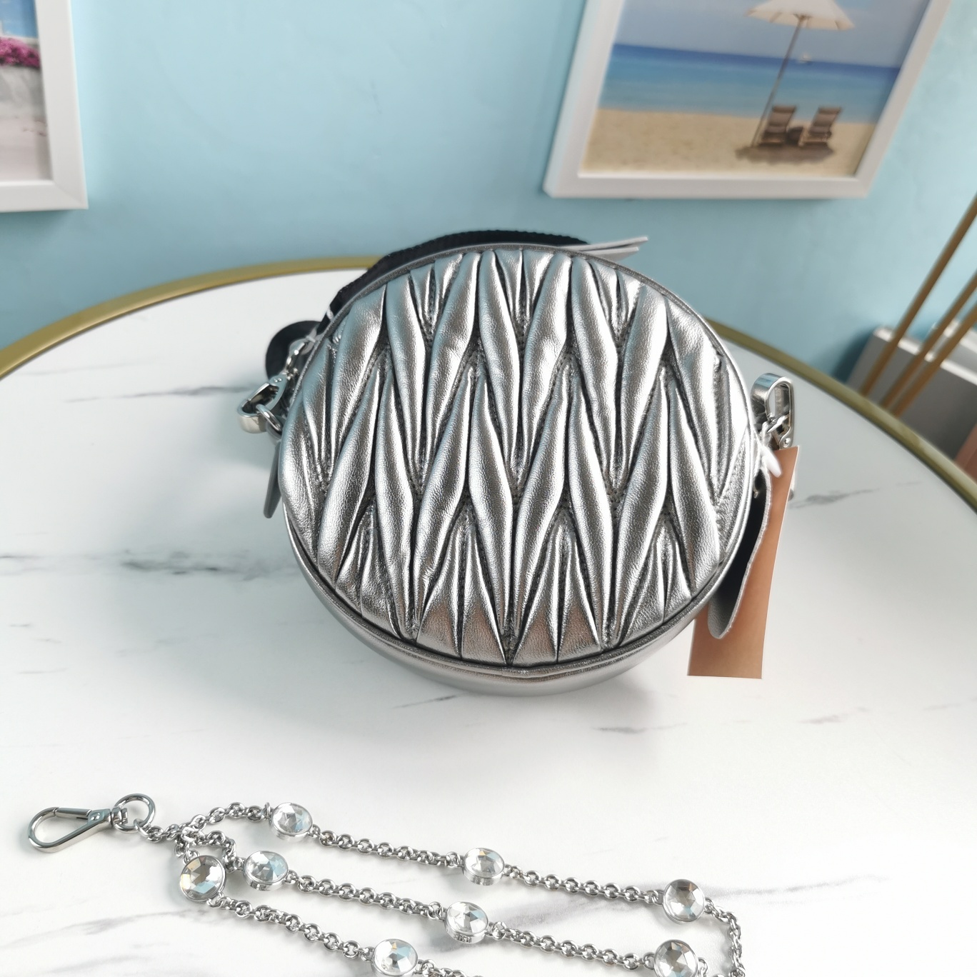 [TOP] Miu Miu Small Round Cake Chain Packs 5X4.5X15cm - 2 Colors