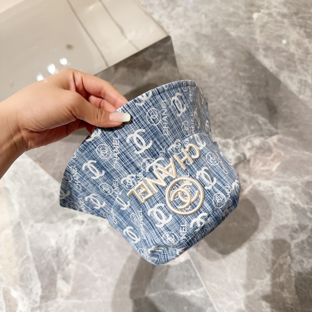 [TOP] CHANEL Cowboy Blue Vintage Fisherman Hat