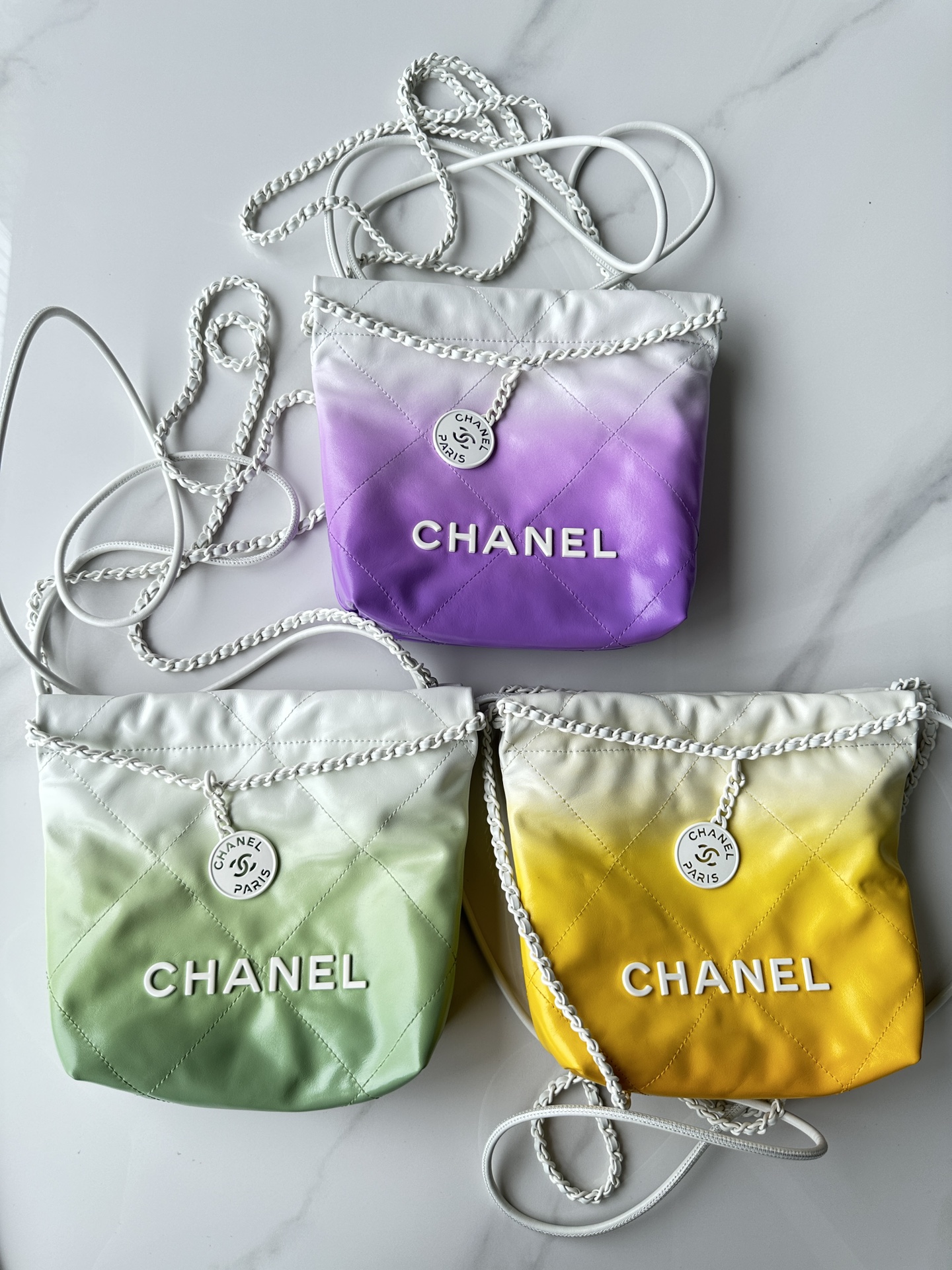[TOP] CHANEL 22 Bag mini 19x20x6cm Spray Color Gradient - 4 Color&GHW