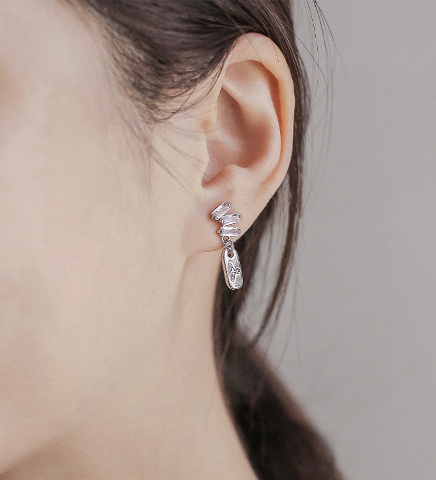 [TOP] Vivienne Westwood  Earrings