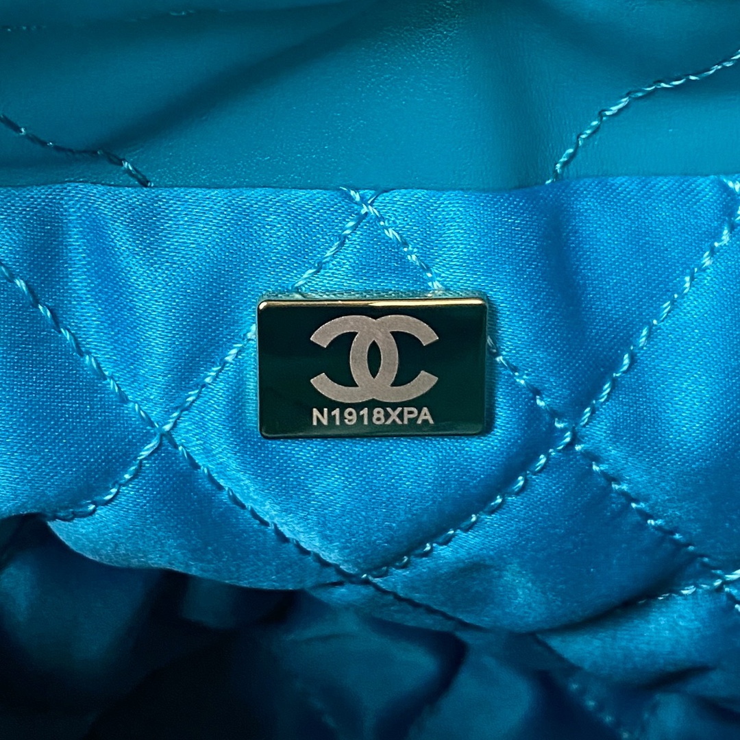 [TOP] CHANEL 22 Bag mini 19x20x6cm - Blue&GHW
