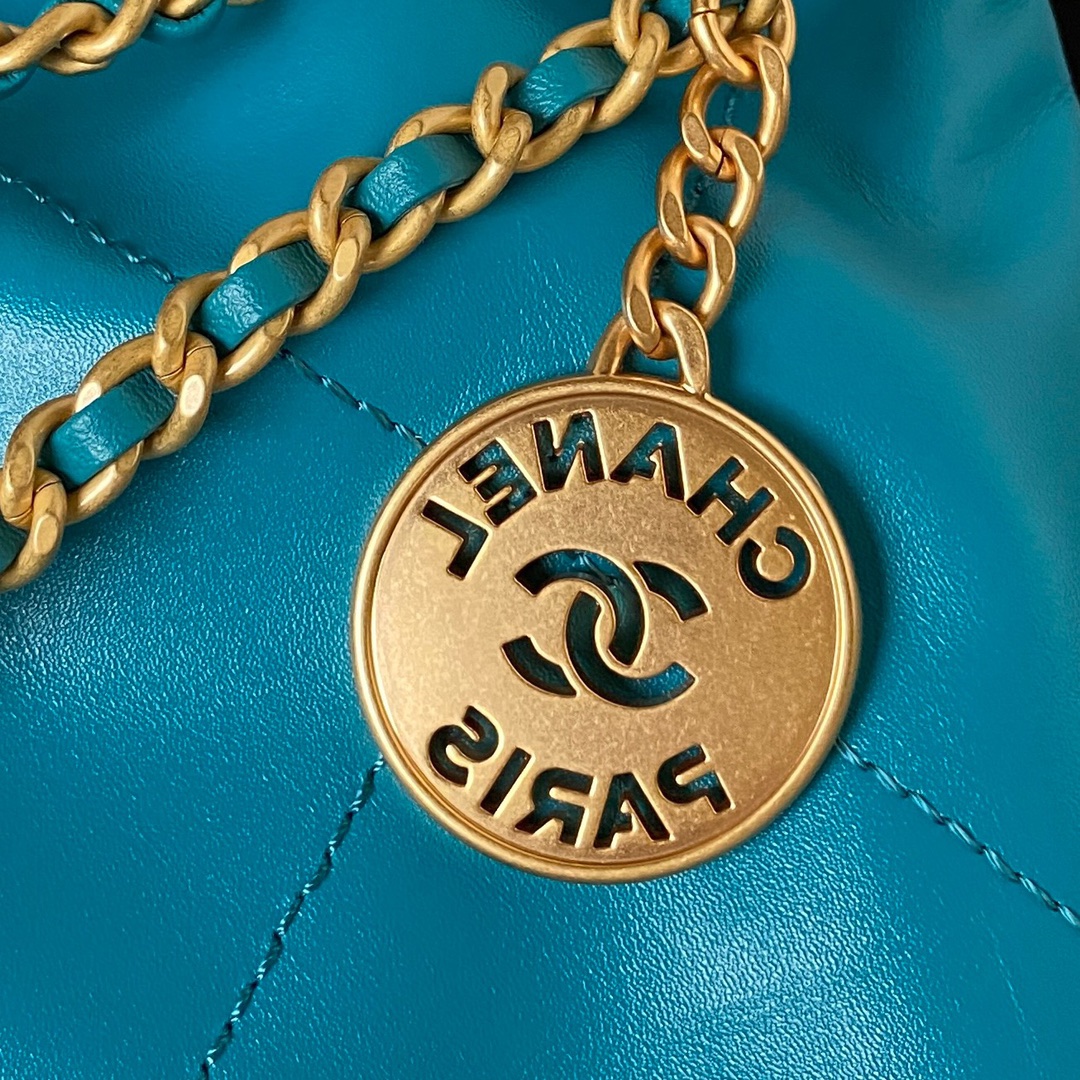 [TOP] CHANEL 22 Bag mini 19x20x6cm - Blue&GHW