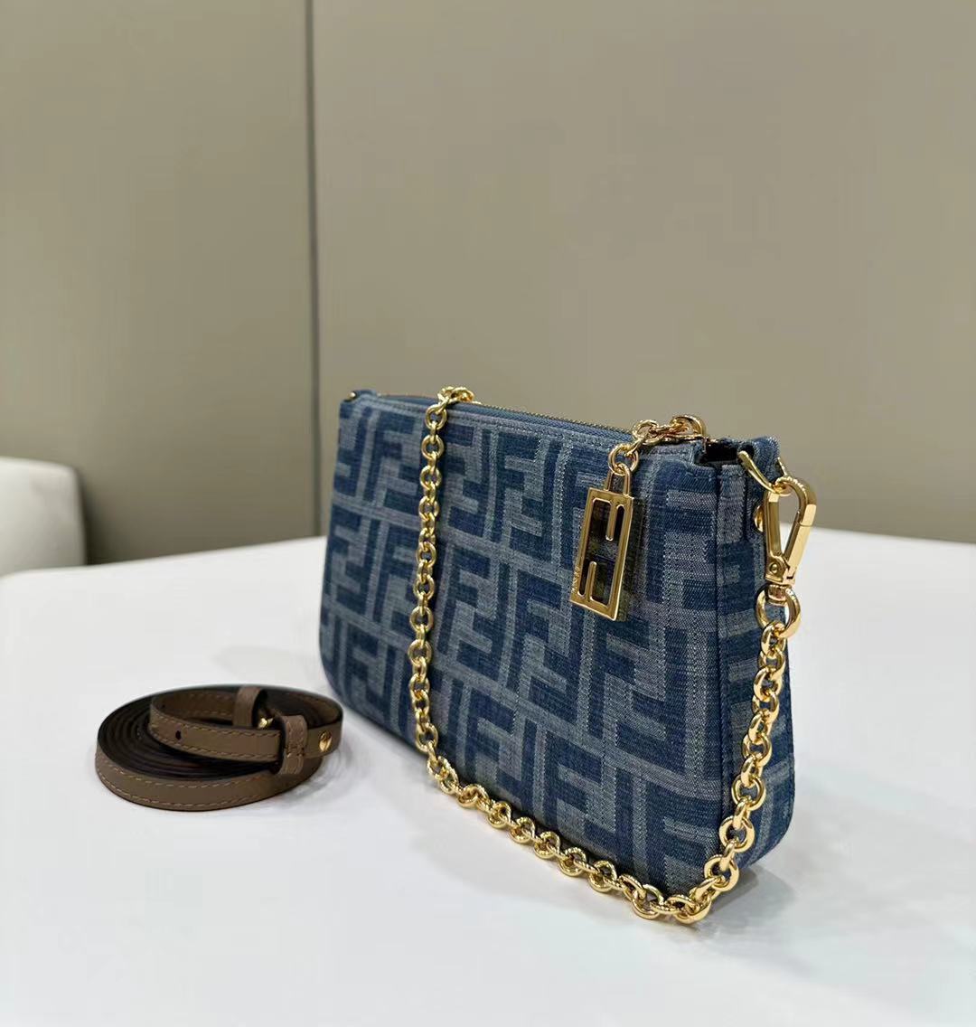 [TOP] FENDI Baguette Pouch Bag 20x3x12cm - Blue