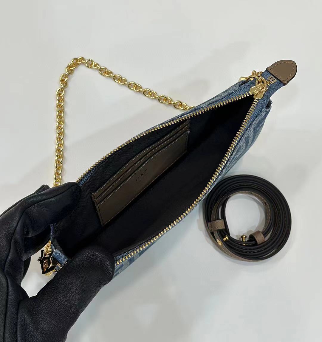 [TOP] FENDI Baguette Pouch Bag 20x3x12cm - Blue