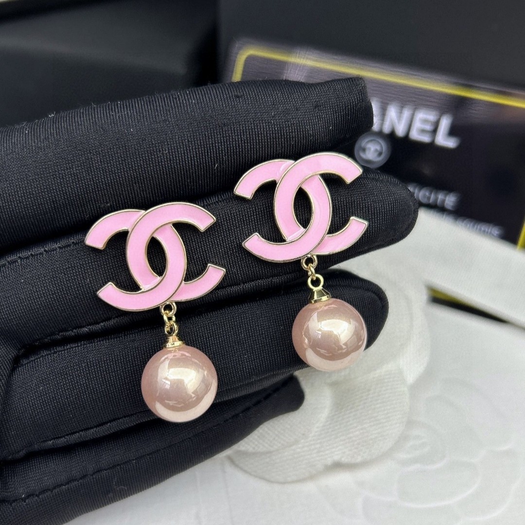 [TOP] CHANEL Pink Pearl CC  Earrings