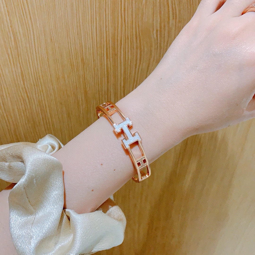 [TOP] HERMES H Bracelet