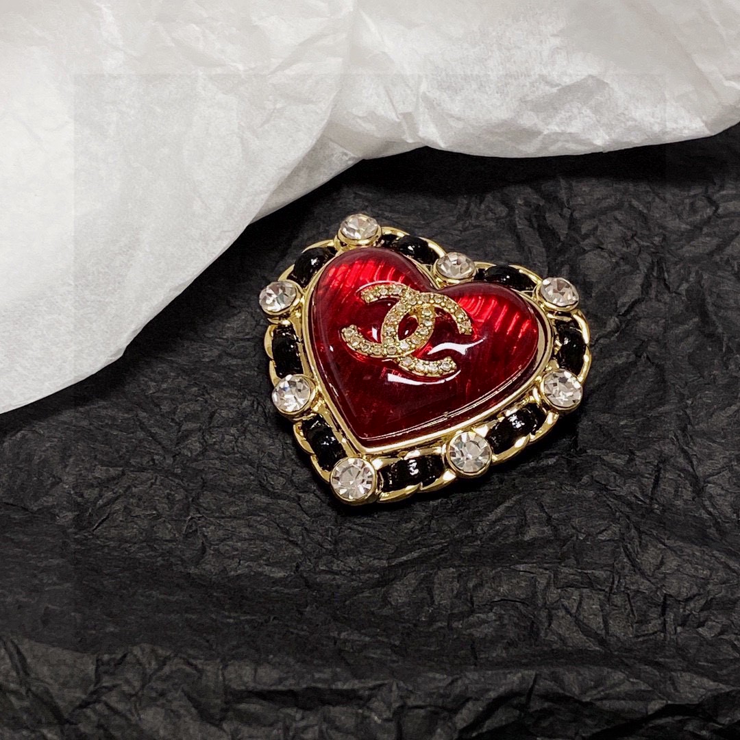 [TOP] CHANEL Heart Brooch-Red