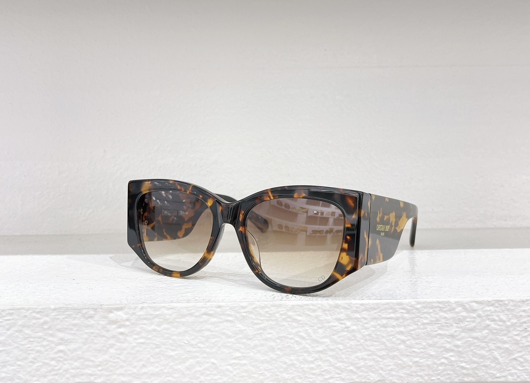 [TOP] Christian Dior Sunglasses - 3 Color