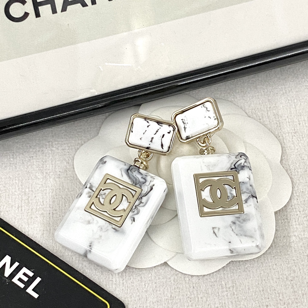 [TOP] CHANEL Marble Perfume Bottle Earrings