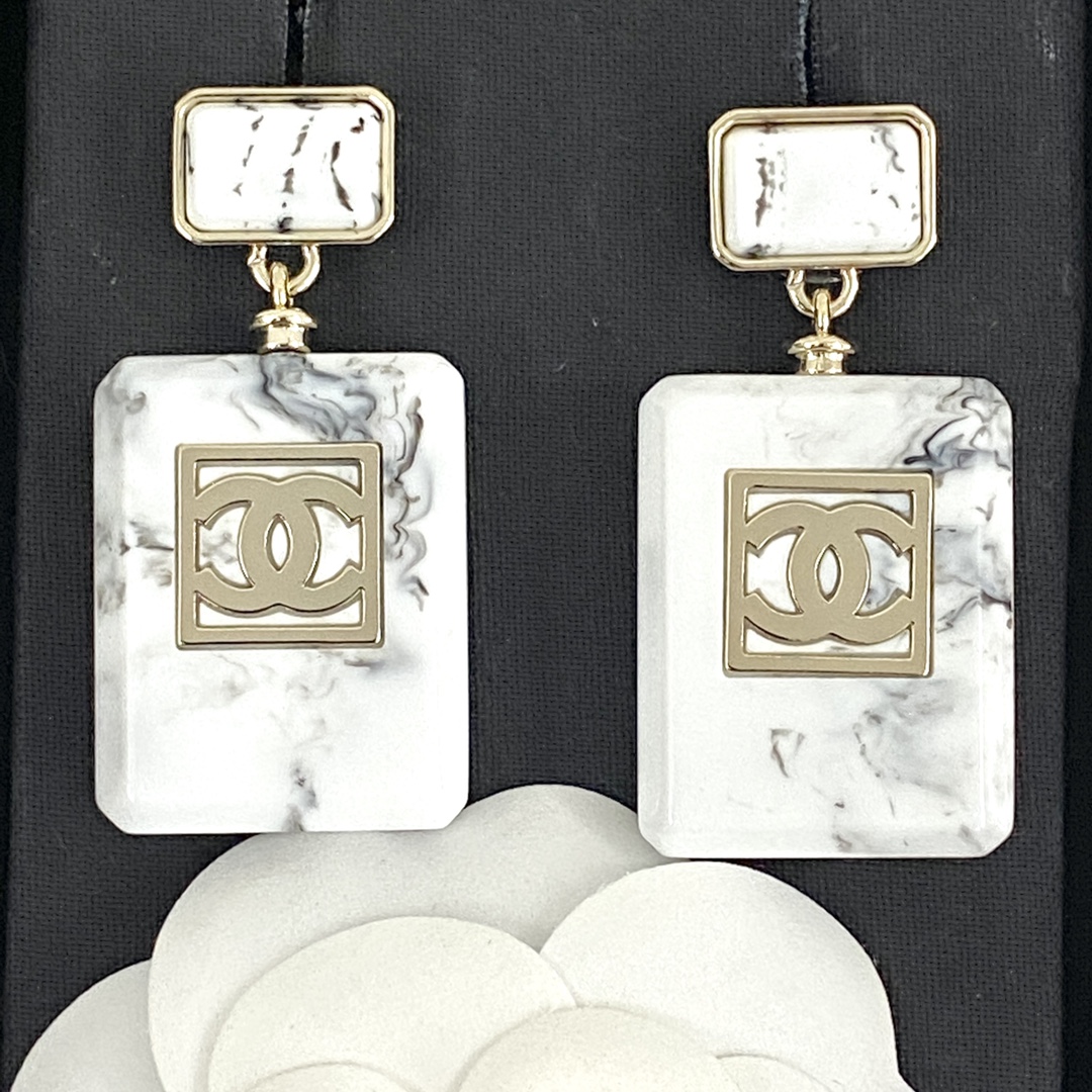 [TOP] CHANEL Marble Perfume Bottle Earrings