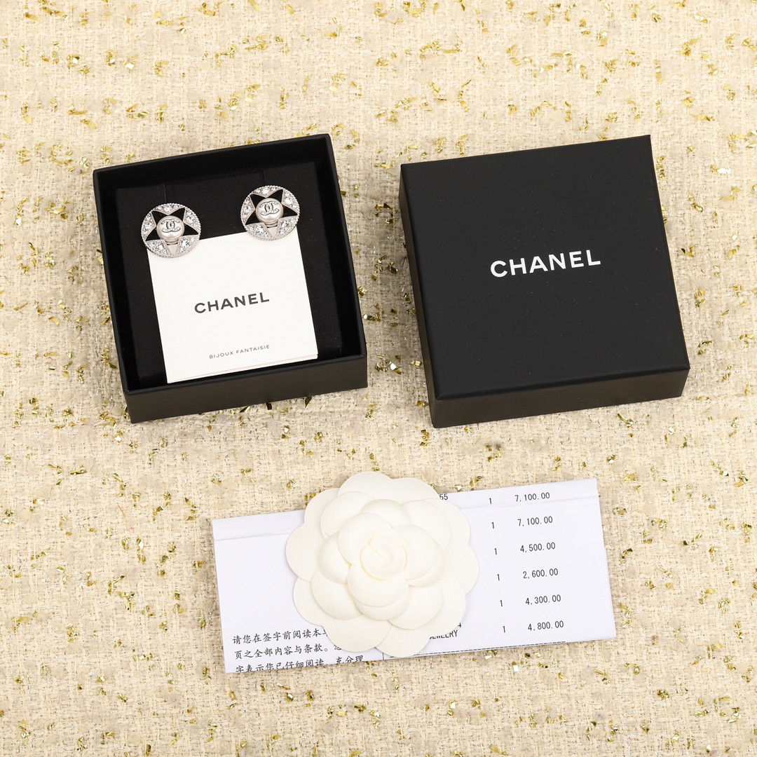 [TOP] CHANEL Star CC Earrings