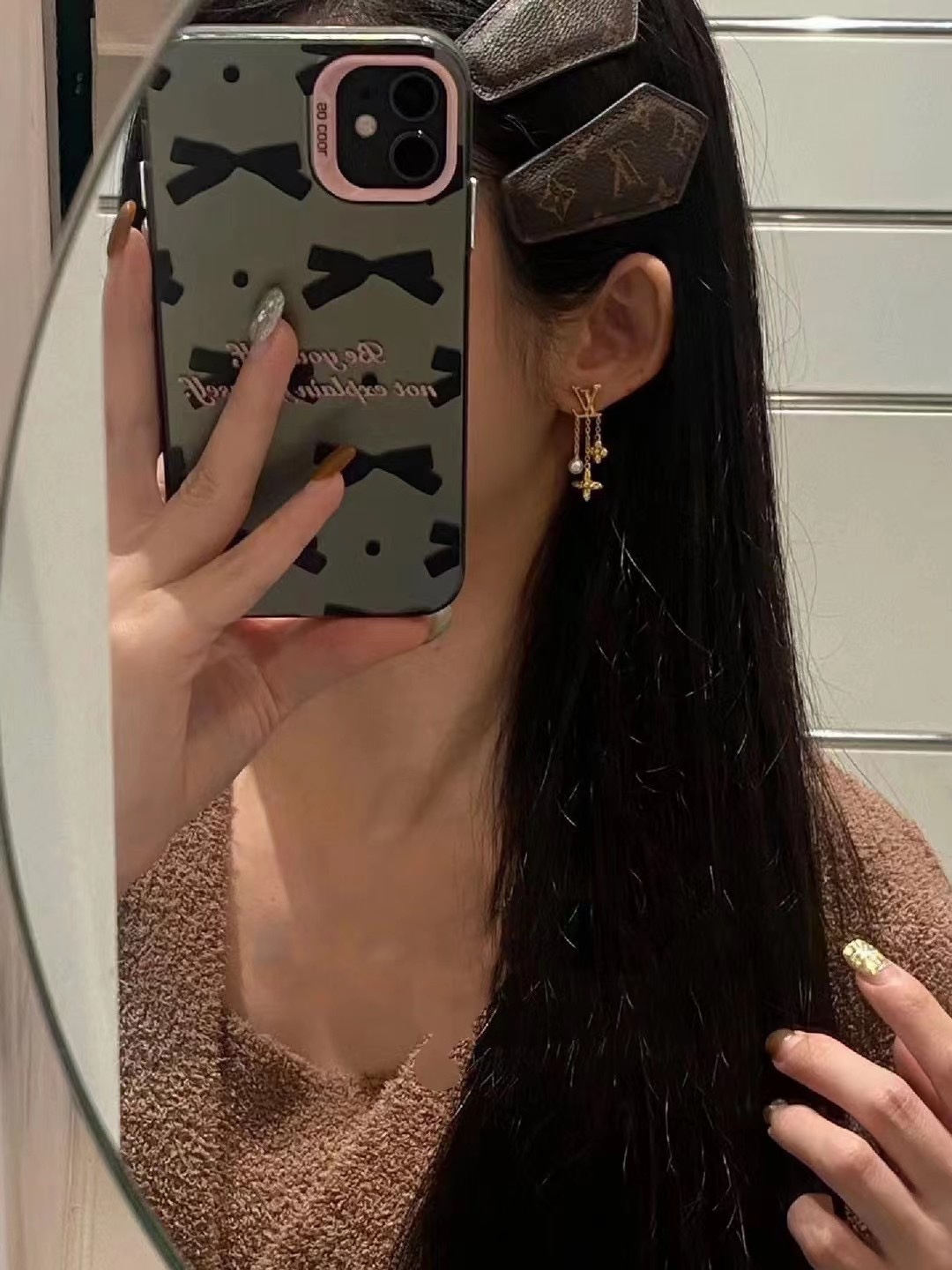 [TOP] Louis Vuitton LV Tassel Earrings