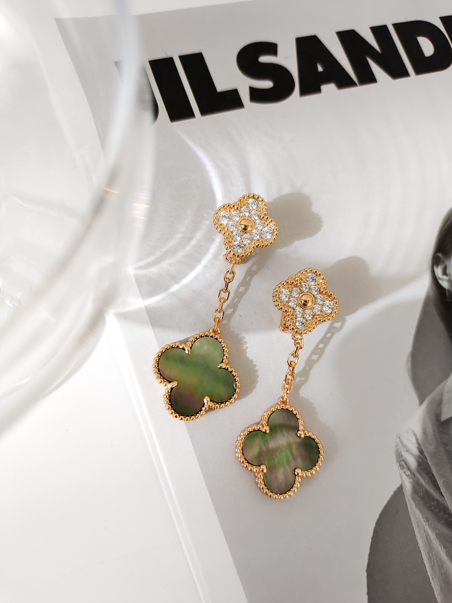 [TOP] Van Cleef & Arpels Earrings-Green