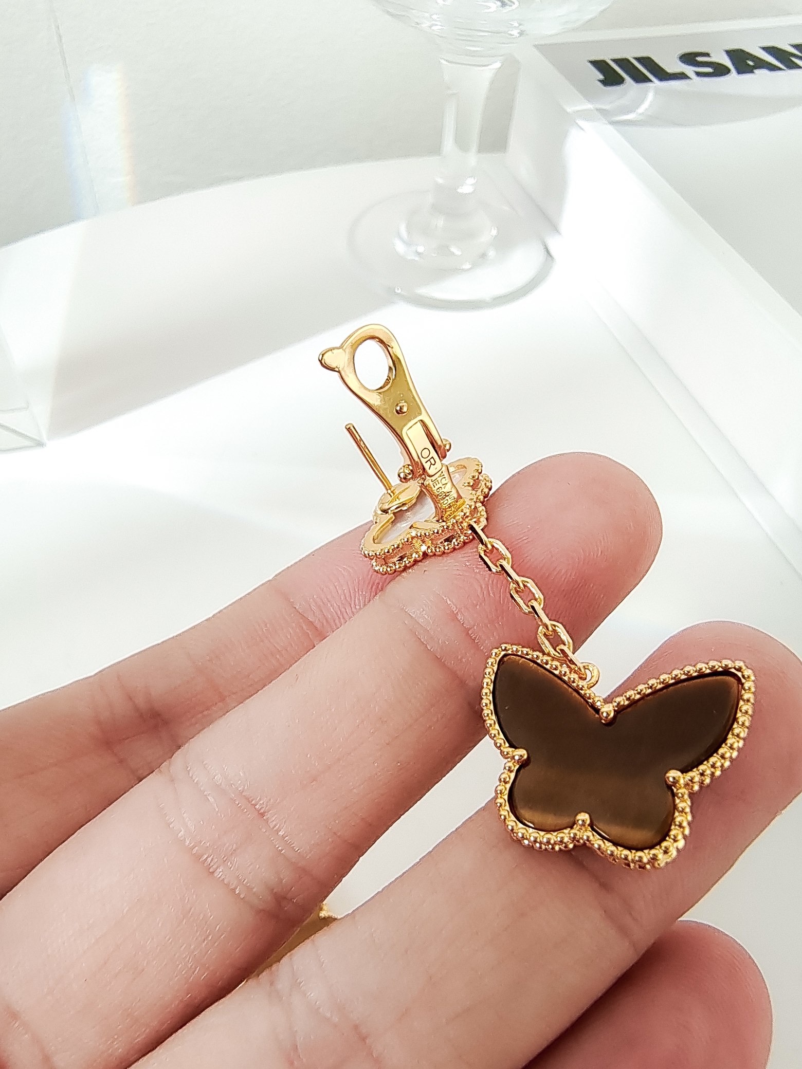 [TOP] Van Cleef & Arpels Tiger Eye Stone Double Flower Earrings