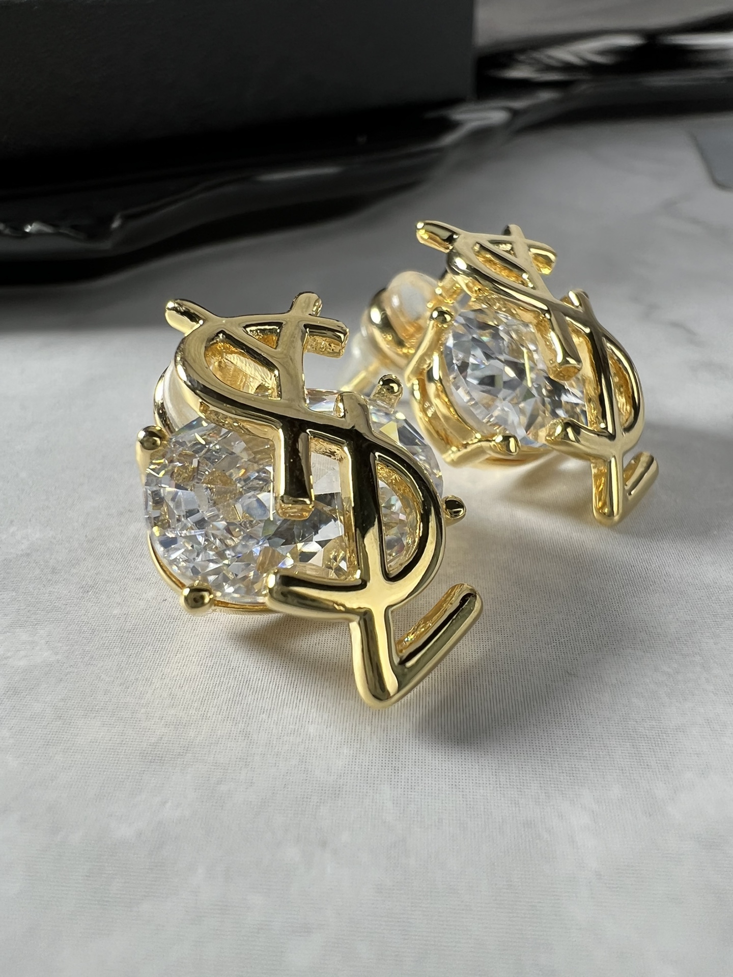 [TOP] Yves Saint Laurent YSL Earrings