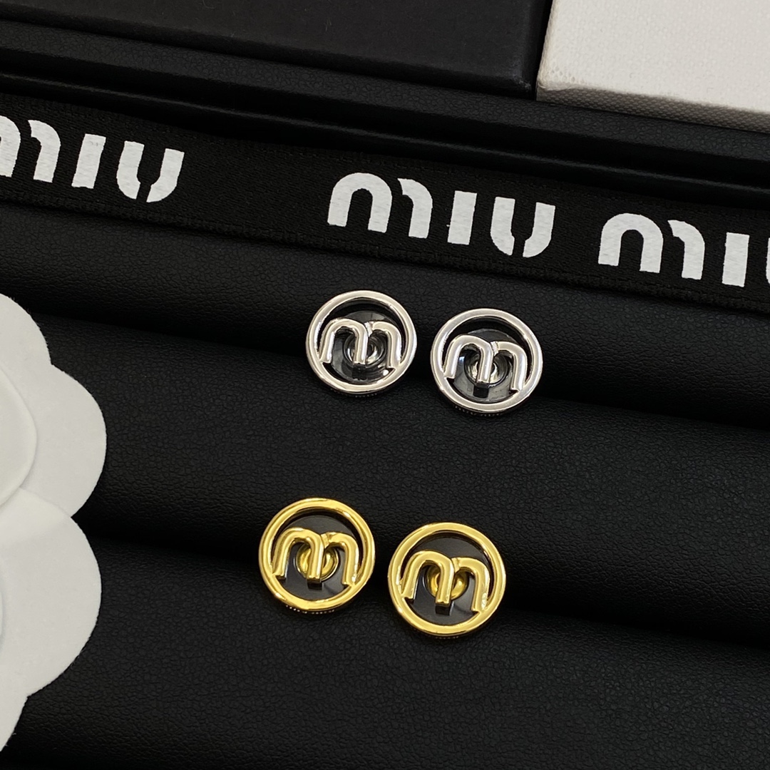 [TOP] Miu Miu Earring-2 Colors