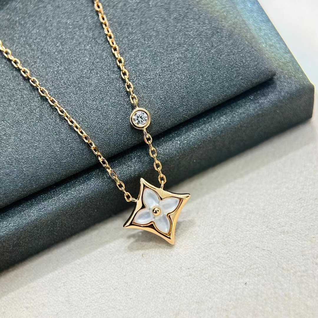 [TOP] Louis Vuitton Color Blossom BB Star Neacklace