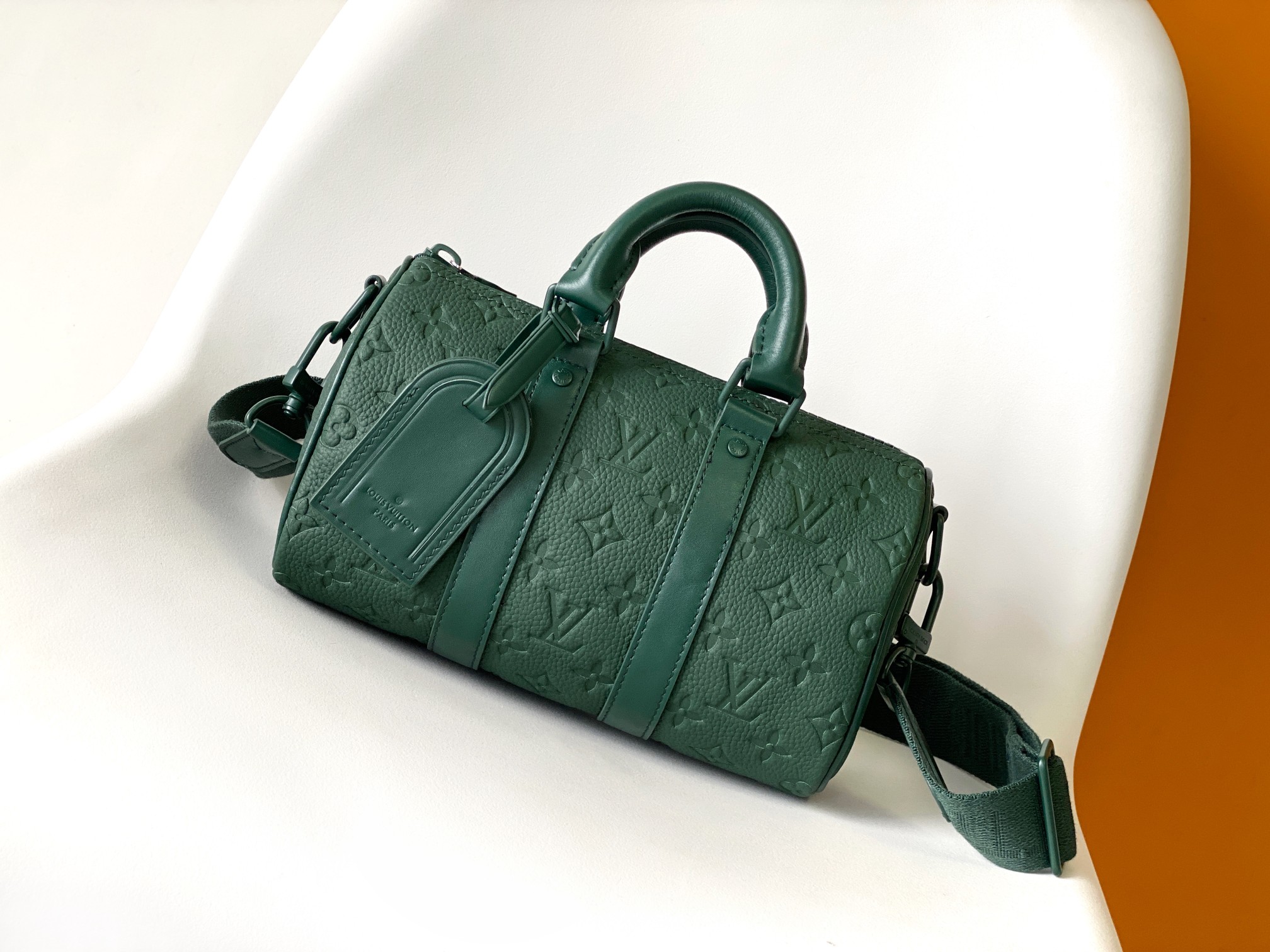 [TOP] Louis Vuitton LV  Monogram Taurillon Leather Keepall Bandoulière 25 Handbag 25 x 15 x 11cm - Green