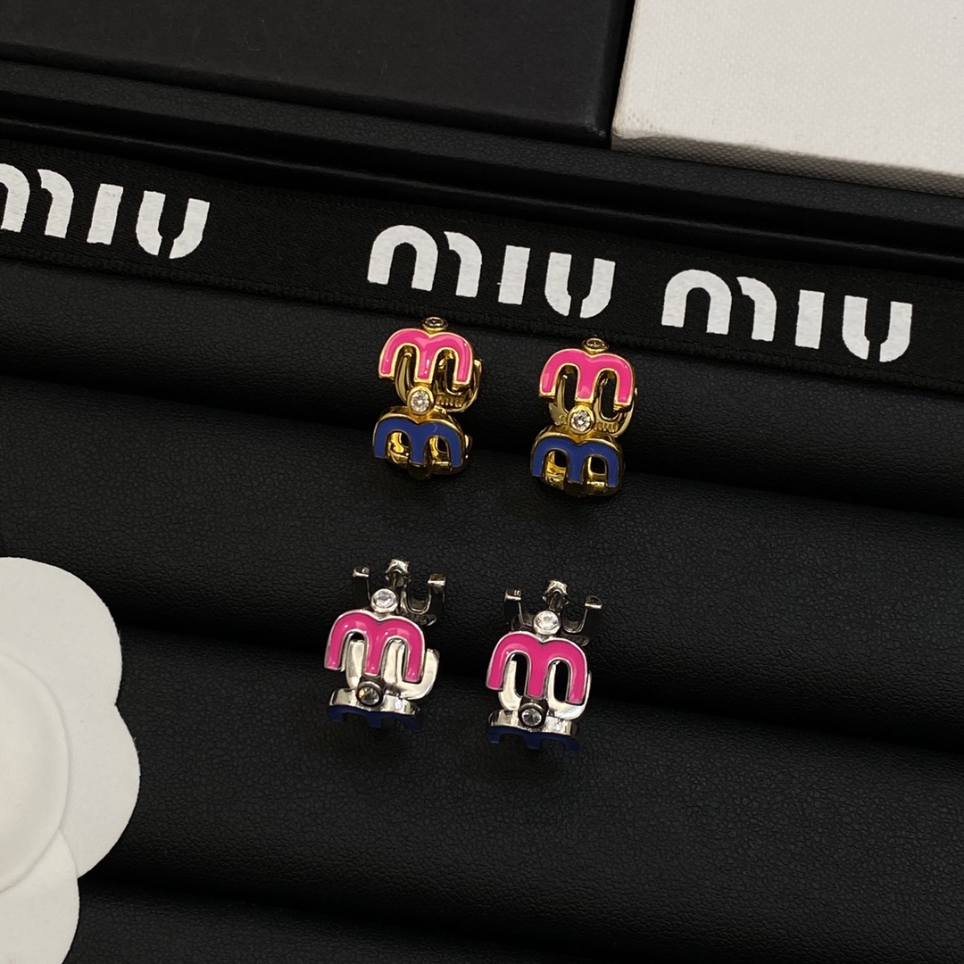 [TOP] Miu Miu Earring-2 Colors