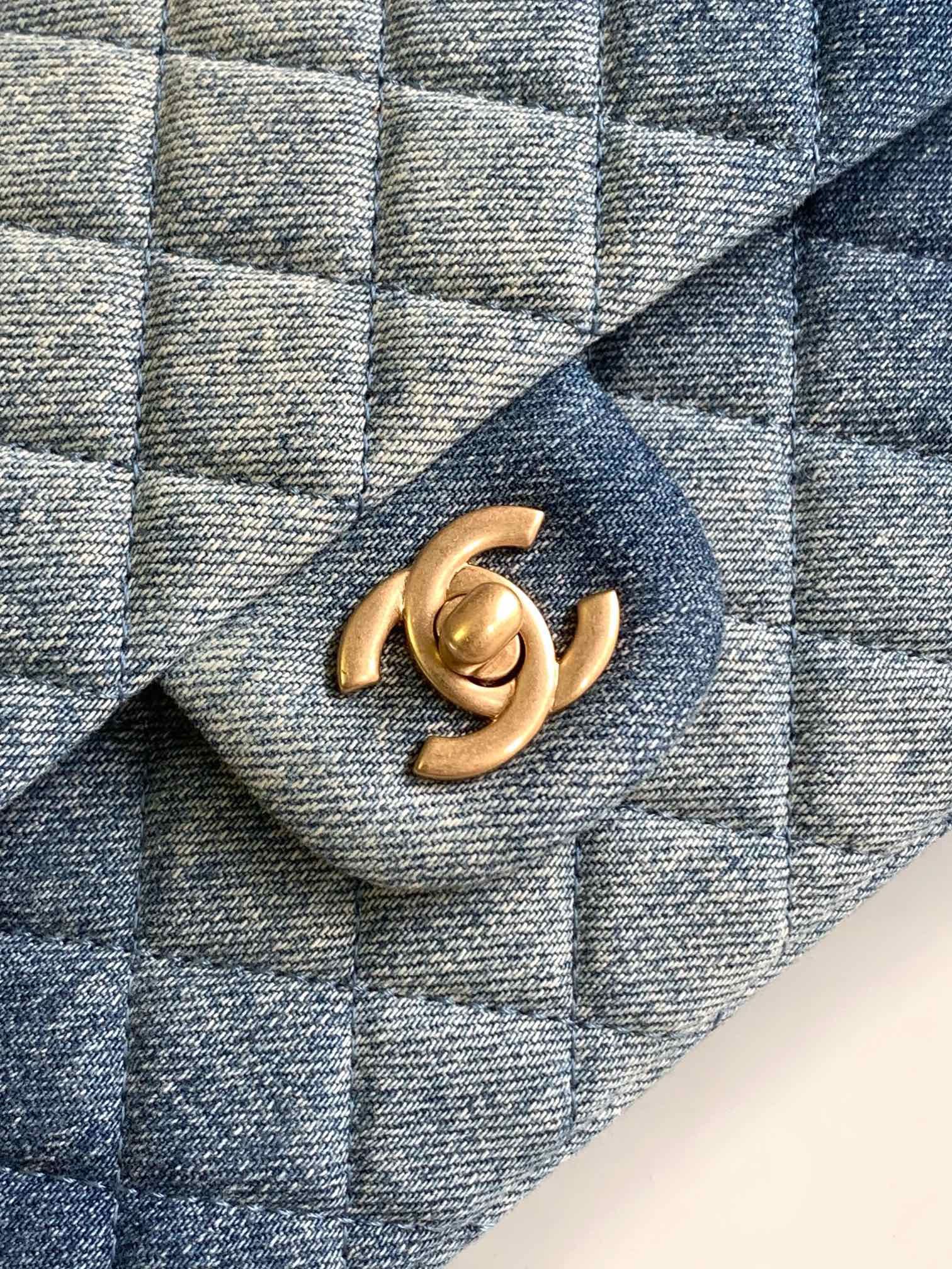 [TOP] CHANEL Flap Bag 25cm - Denim