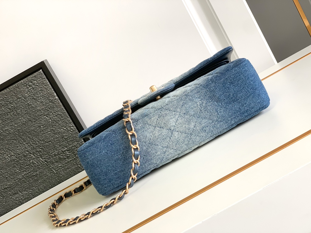 [TOP] CHANEL Flap Bag 25cm - Denim