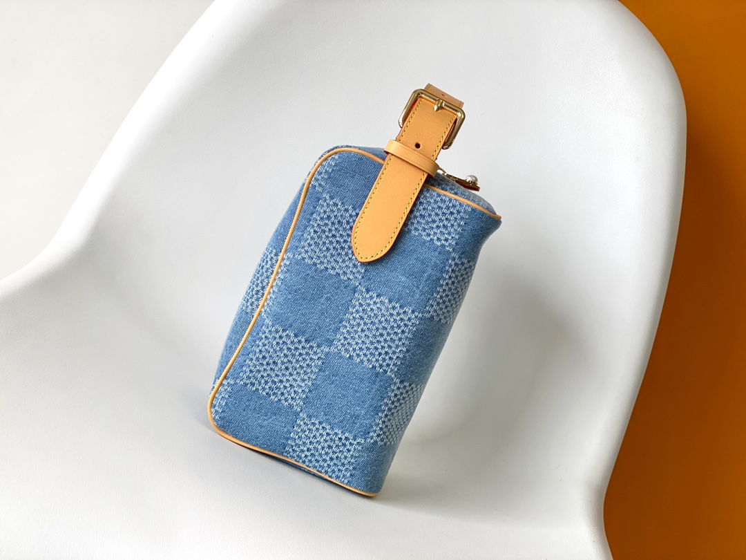 [TOP] Louis Vuitton LV Locker Dopp Kit Monogram Bag 23x13x12cm - Blue