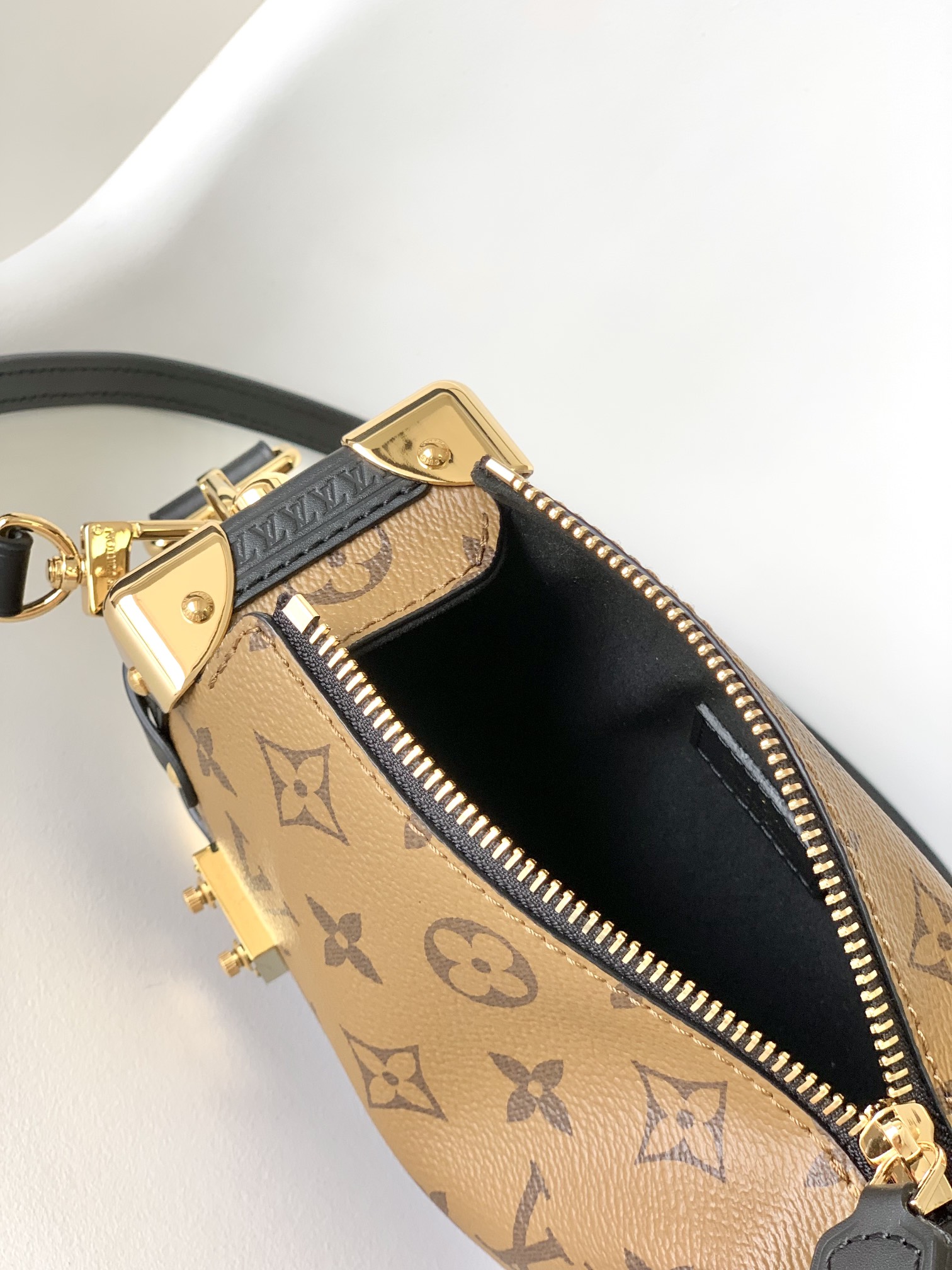 [TOP] Louis Vuitton LV Monogram Leather Cruise Trunk Bag 18x12.5x8cm - Brown