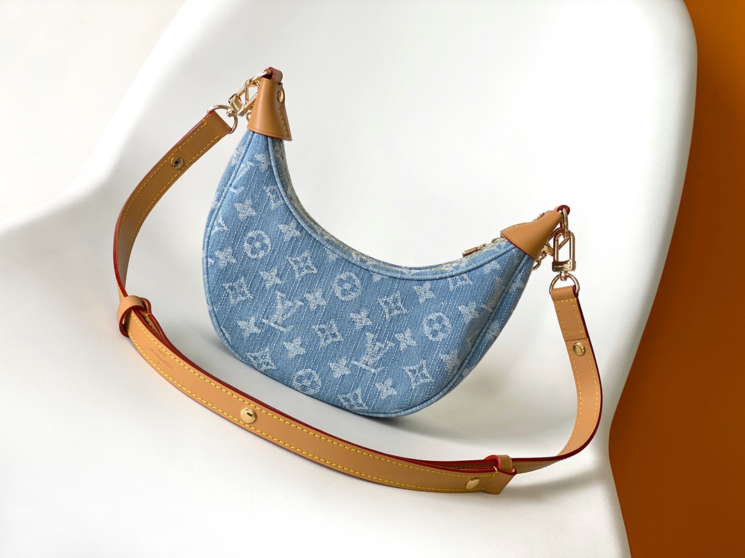 [TOP] Louis Vuitton LV Monogram Loop Bag 23x13x6cm - Denim