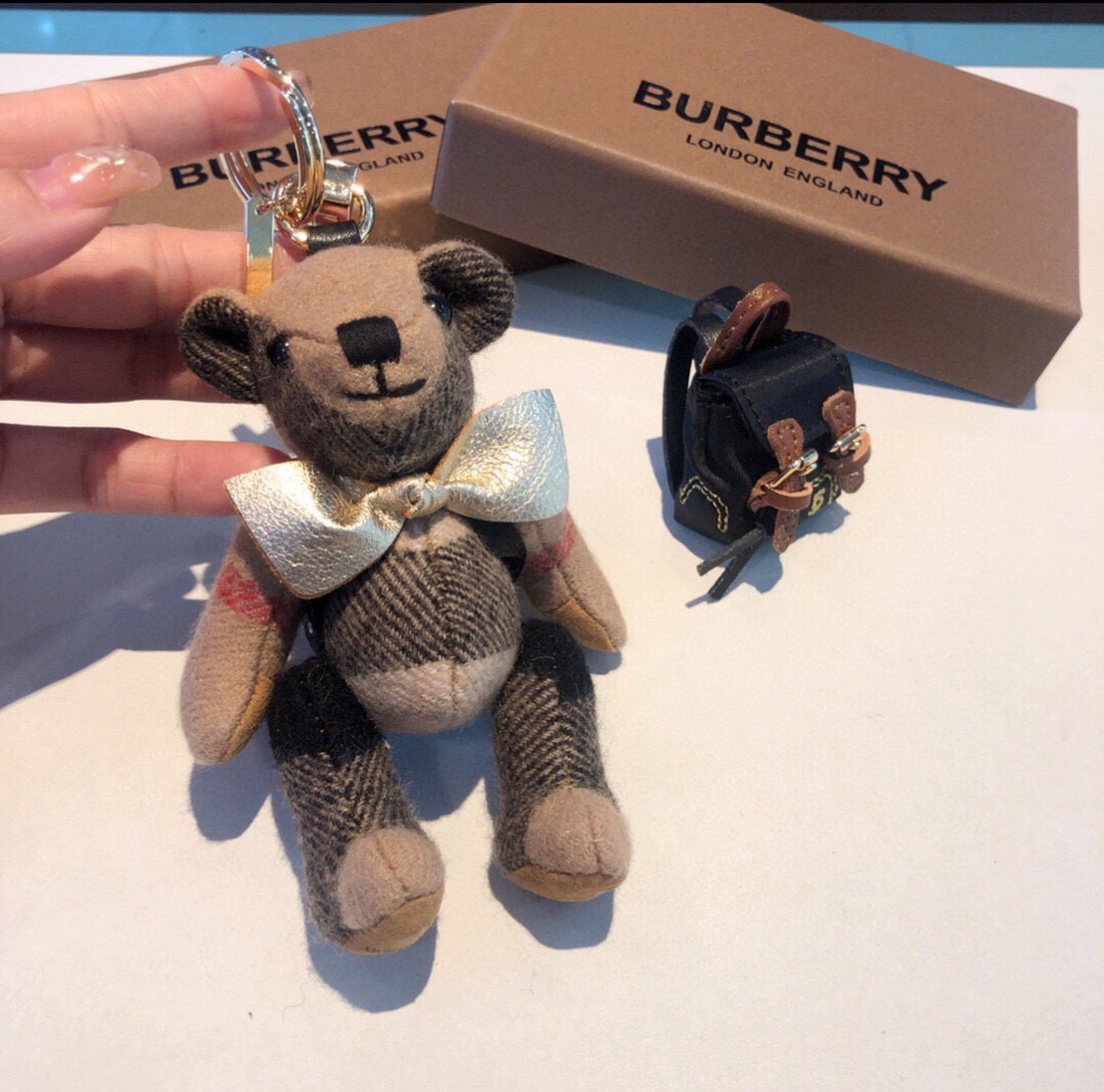 [TOP] BURBERRY Teddy Bear with Backpack Keychain Pendant - Brown