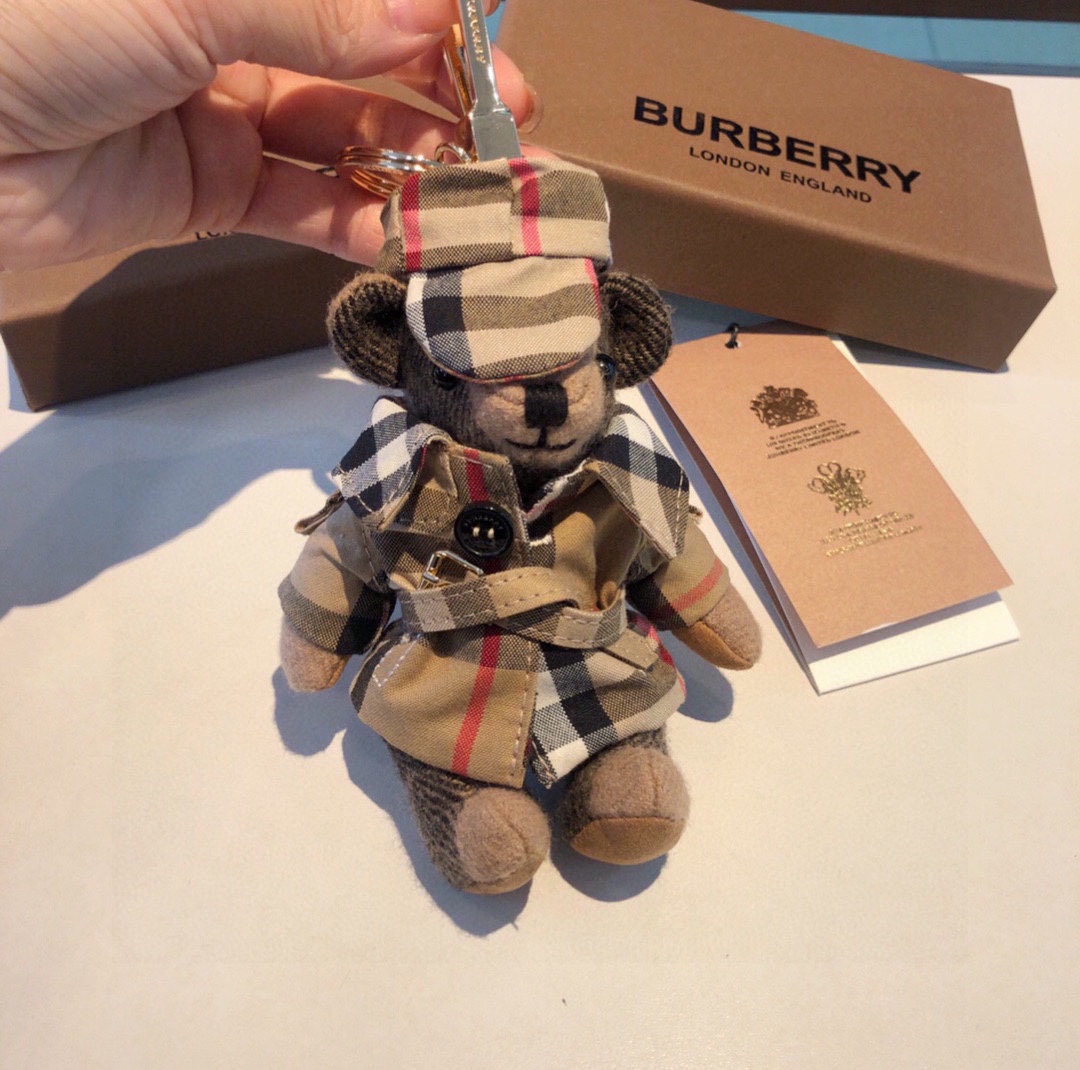 [TOP] BURBERRY Teddy Bear with Trench Coat and Hat Keychain Pendant - Brown