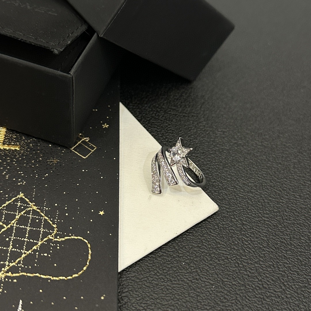 [TOP] CHANEL Comet Ring