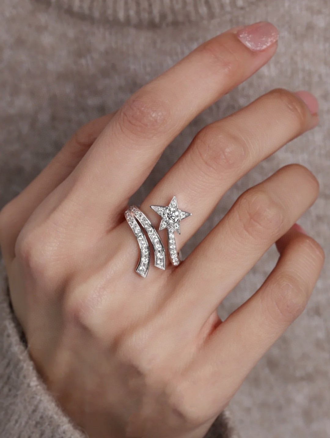 [TOP] CHANEL Comet Ring