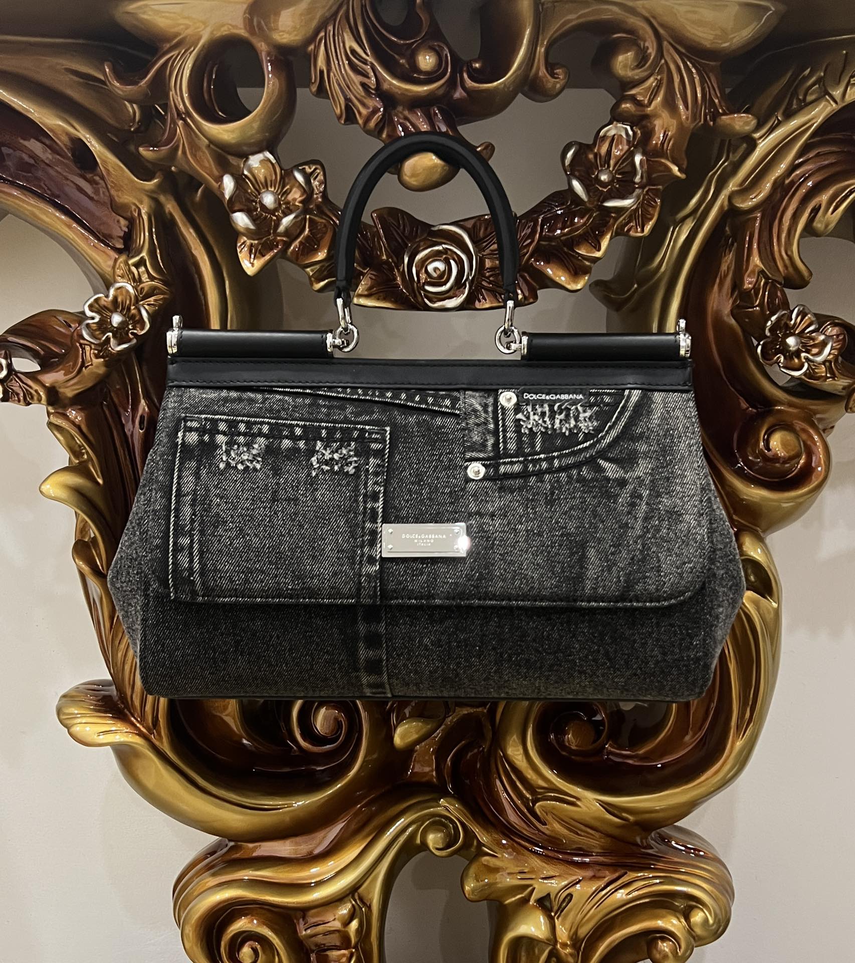 [TOP] Dolce & Gabbana D&G Dual Purpose Hand-Held Crossbody Denim Bag 29cm