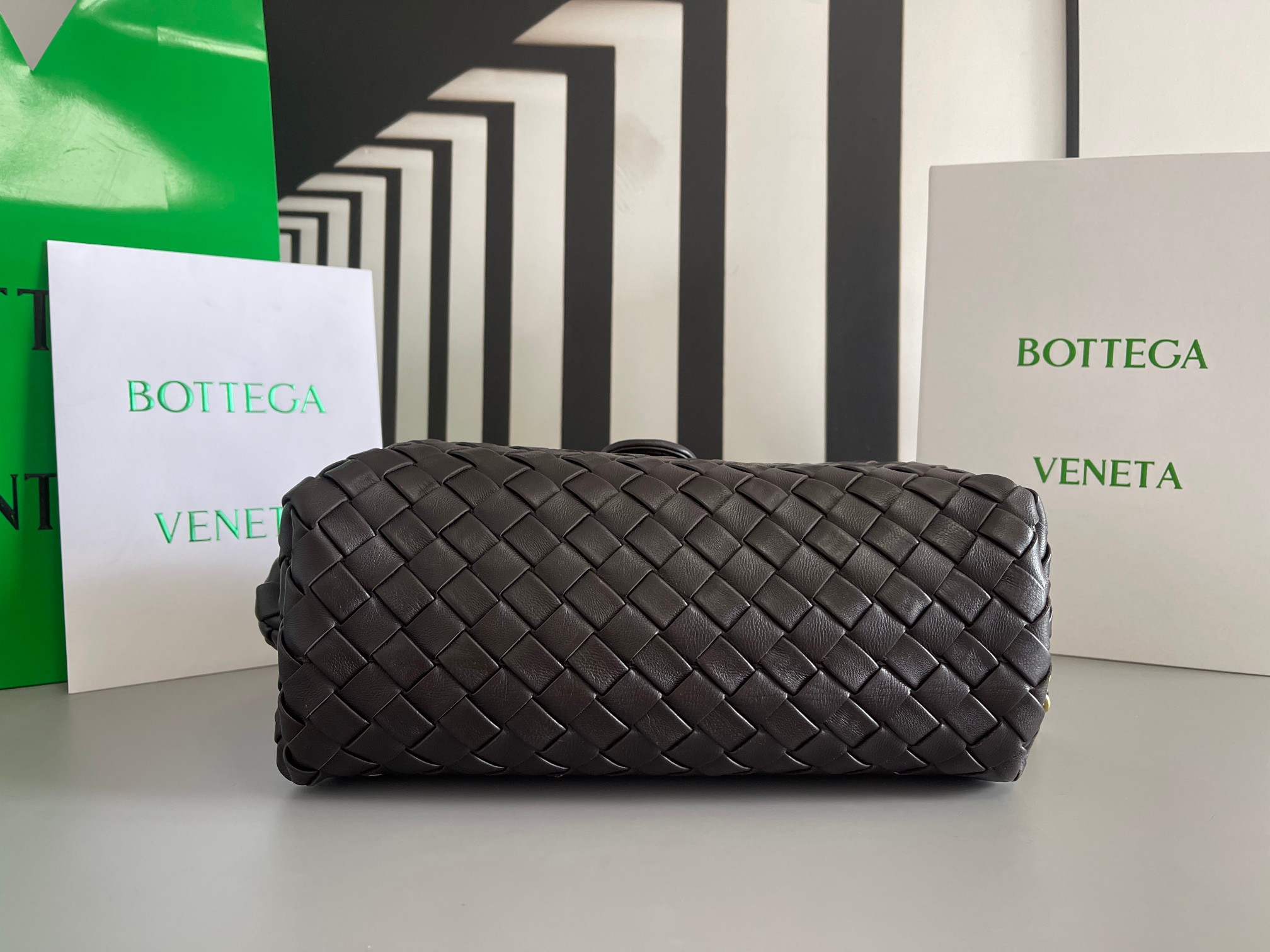 [TOP] Bottega Veneta BV Teen Pouch Bags