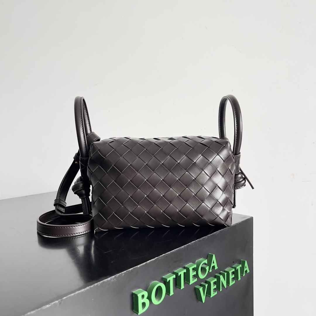 [TOP] Bottega Veneta BV Classic Woven Bag 19*12*9cm - 2 Colors