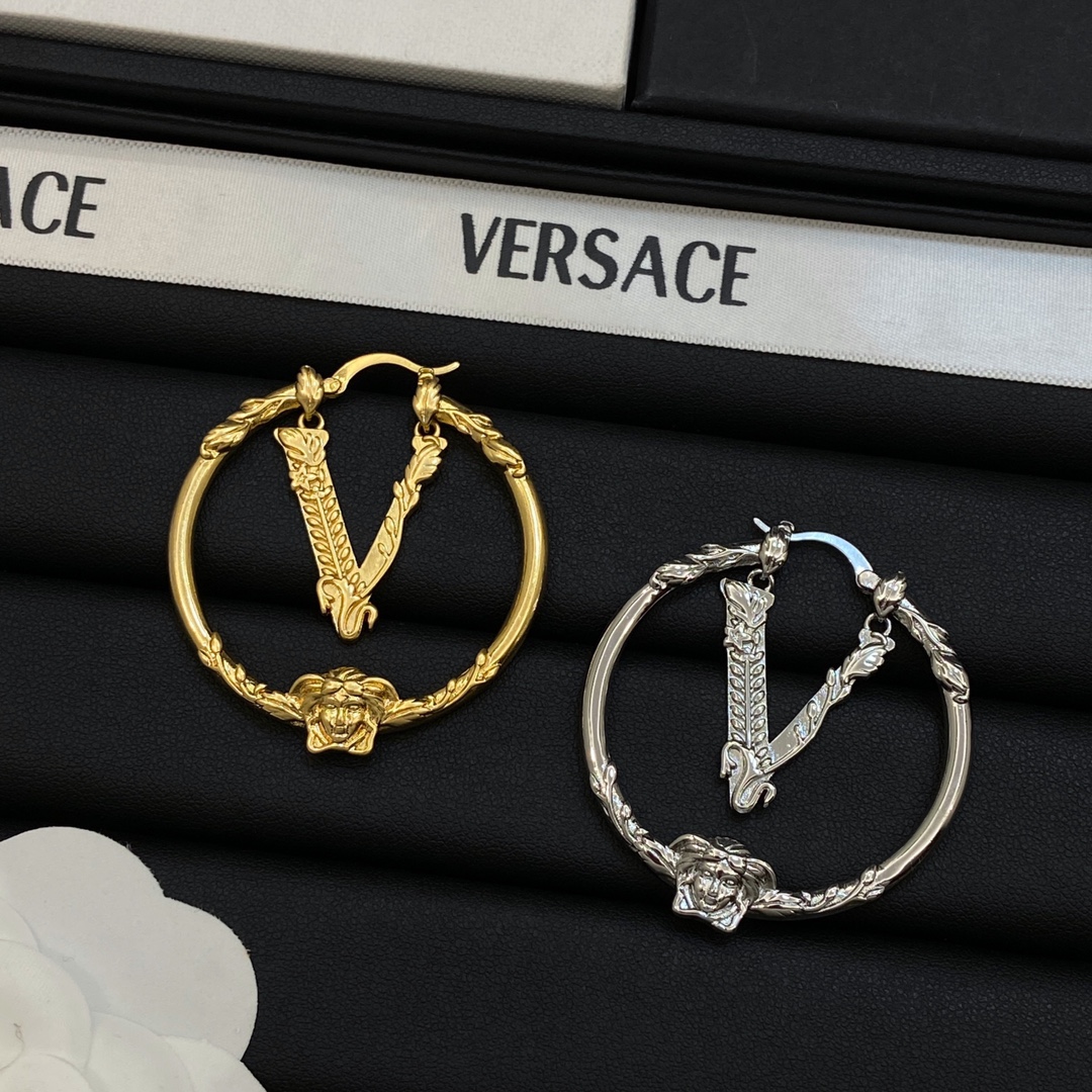 [TOP] VERSACE Earrings - 2 Colors