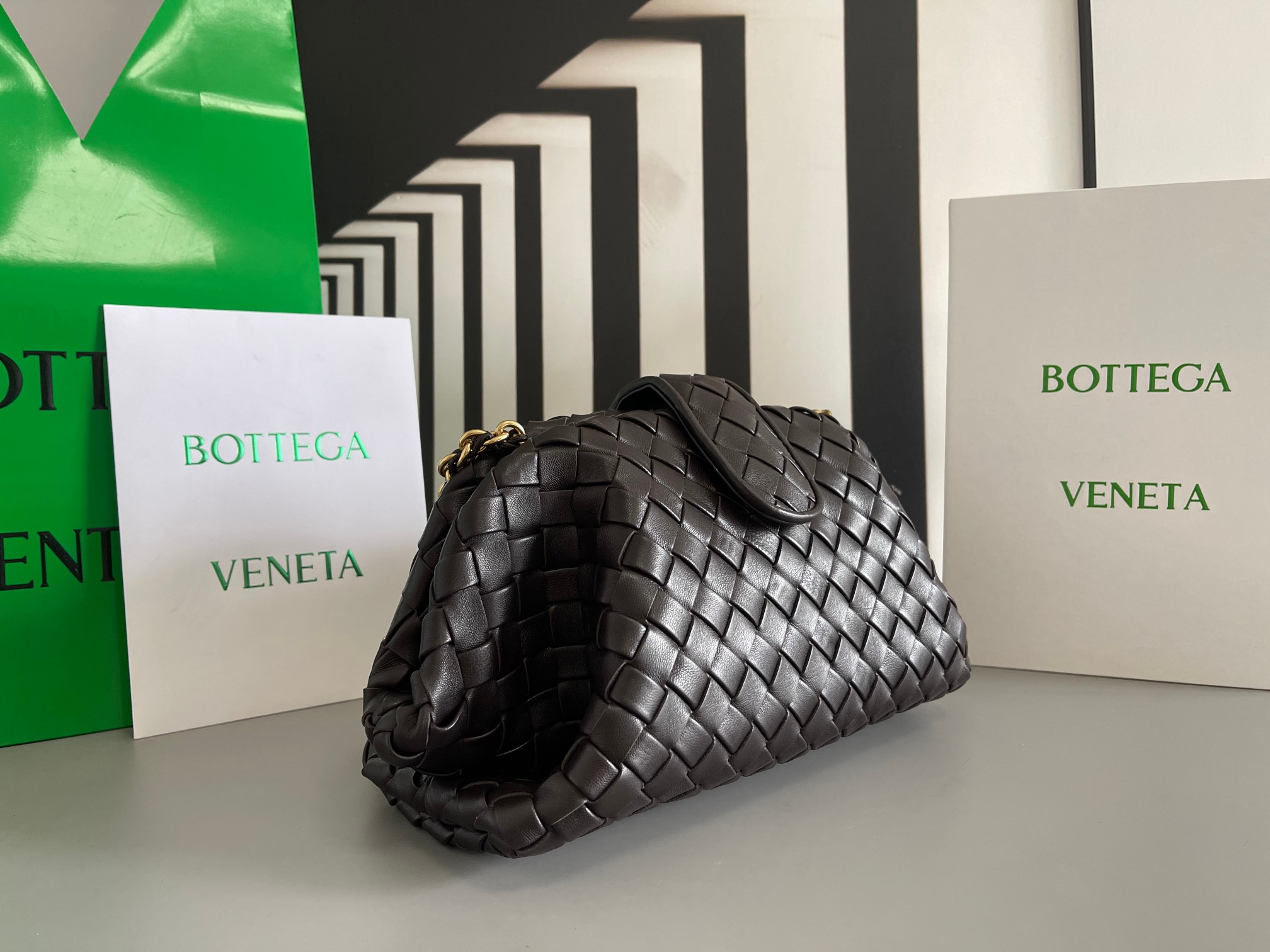 [TOP] Bottega Veneta BV Teen Pouch Bags