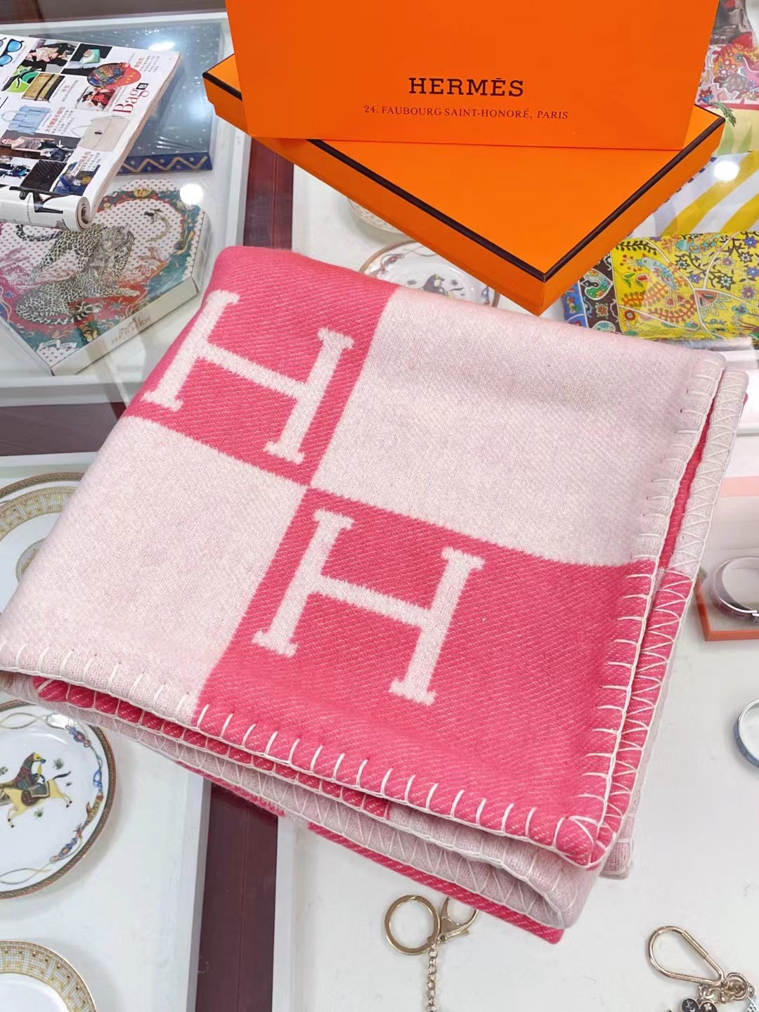 [TOP] HERMES Blanket - 3 Colors
