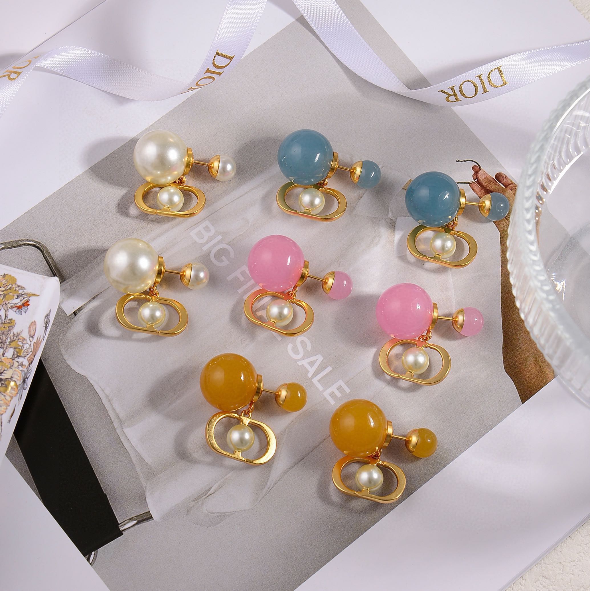 [TOP] Christian Dior Compass Earrings-4 Colors