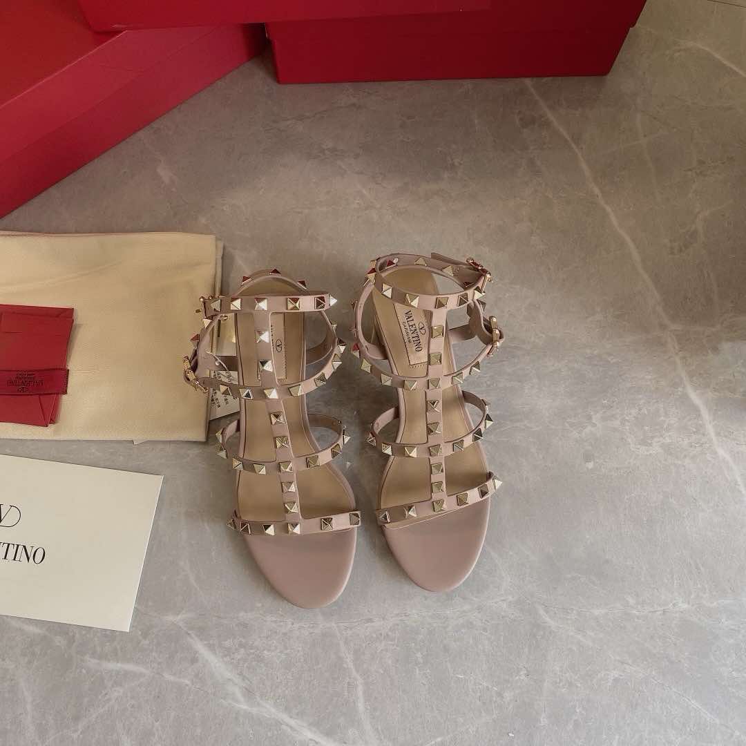 [TOP] VALENTINO Rockstud Calfskin Ankle Strap High Heels - Nude Pink -6cm