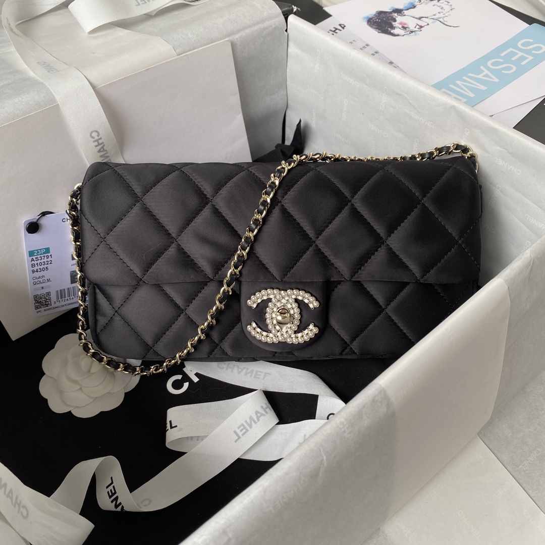 [TOP] CHANEL Pearl Baguette Flab Bag 26x11.5x4cm - 2 Color