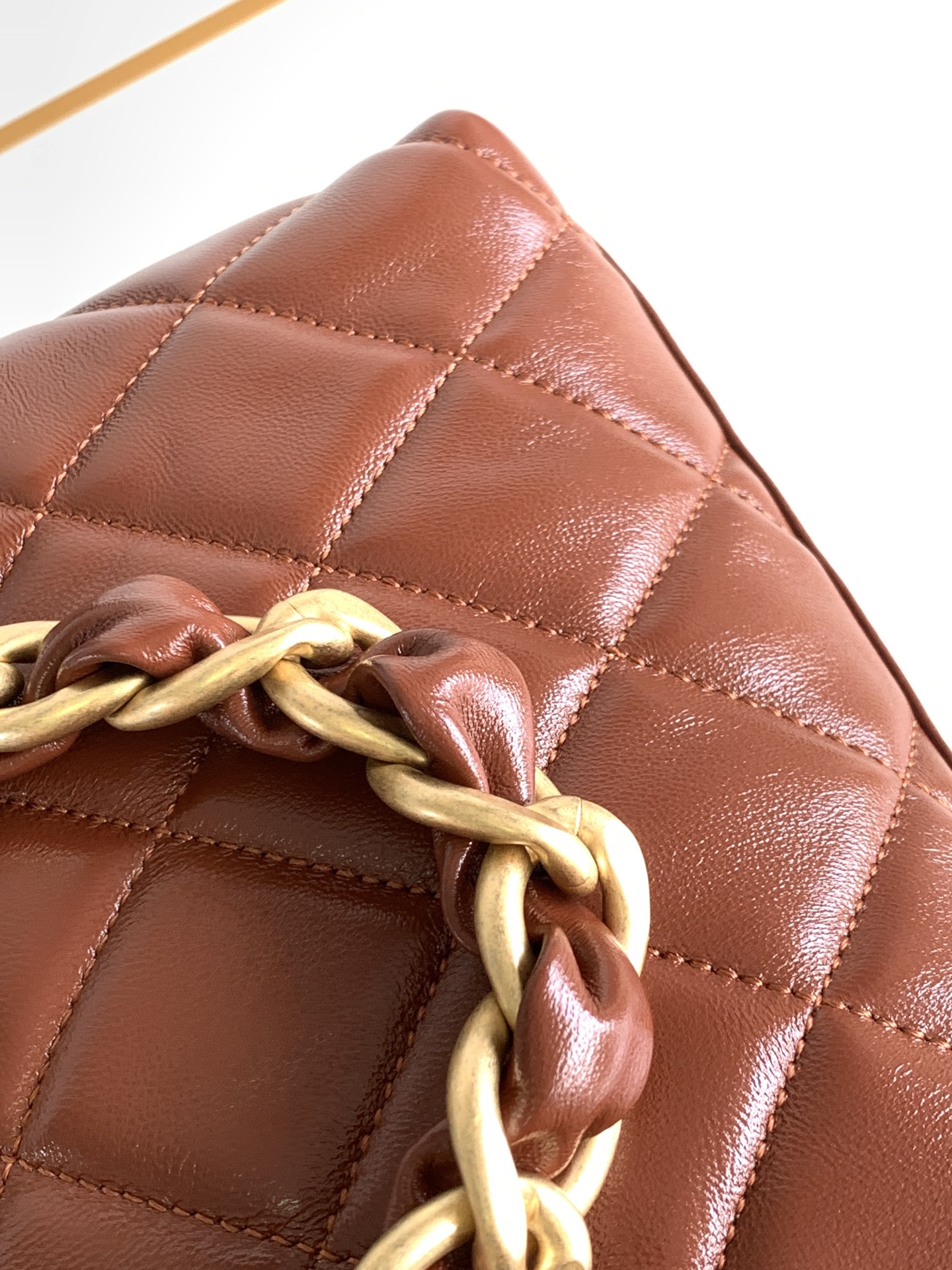 [TOP] CHANEL Hobo Bag 22.5x19.5x8.5cm - Brown