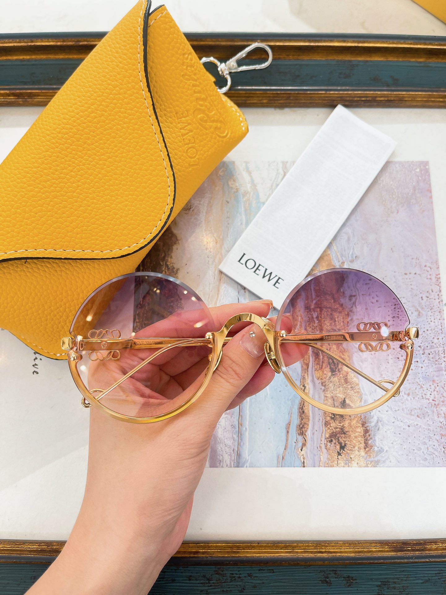 [TOP] LOEWE Sunglasses - 7 Color