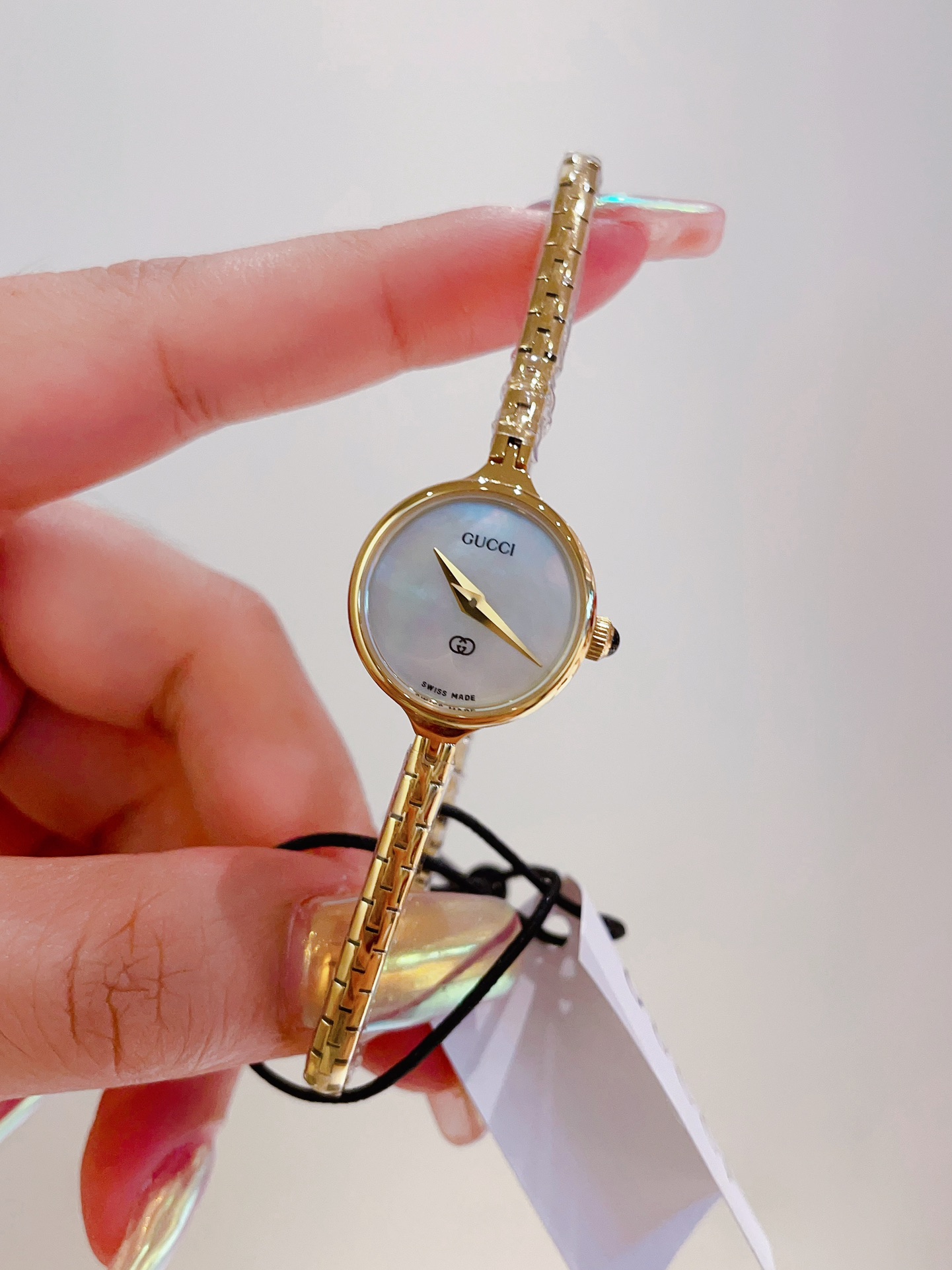 [TOP] GUCCI Watch - Gold