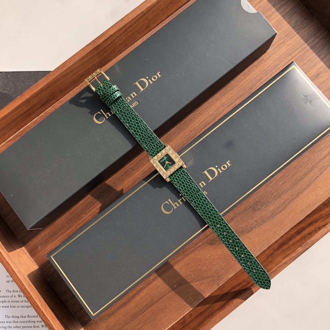 [TOP] Christian Dior Watch 19×19mm - Green