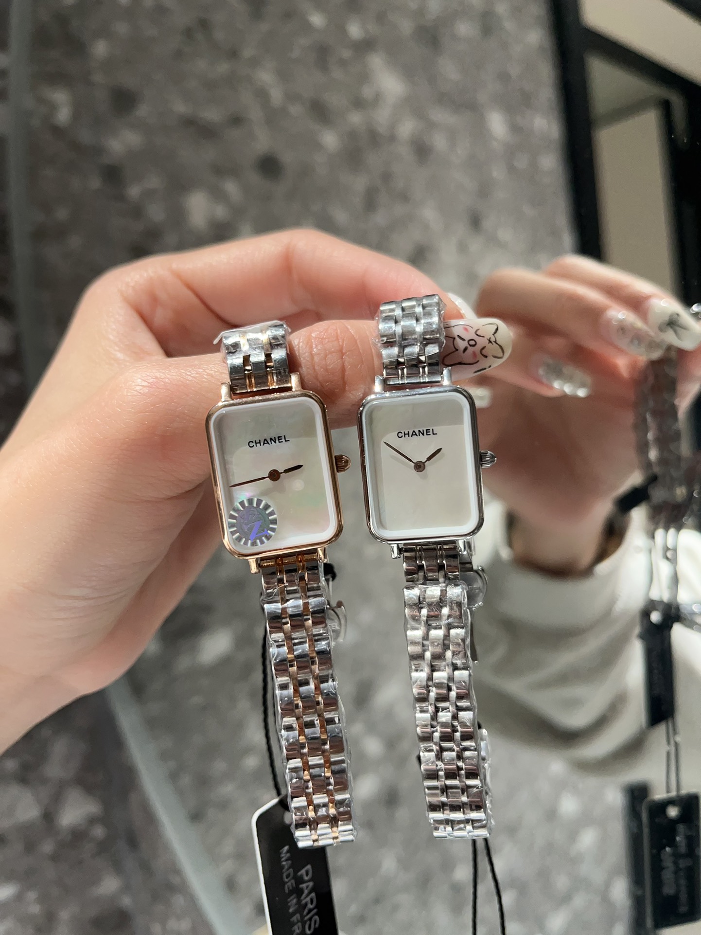 [TOP] CHANEL Watch 20x26mm - 2 Color