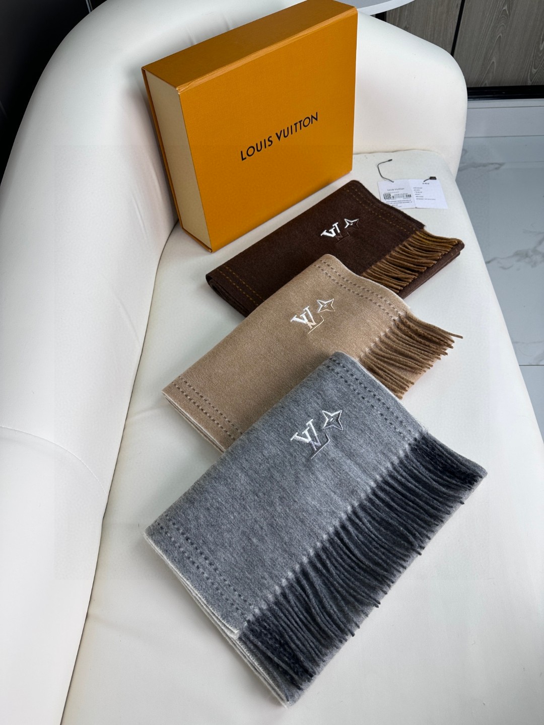 [TOP] Louis Vuitton Cashmere Scarf 180x30 cm-3 Colors